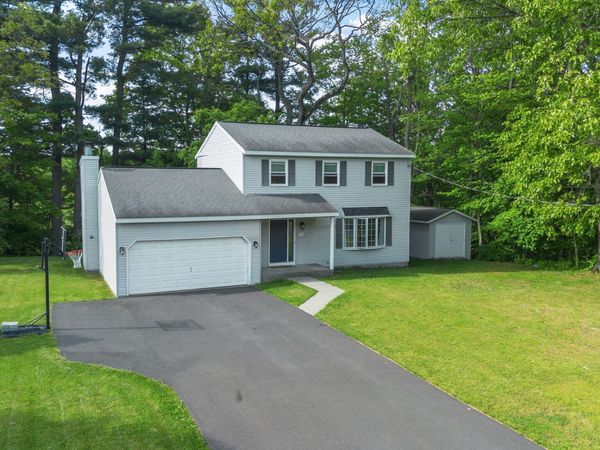 21 Bellwood Lane, Castleton, NY 12033