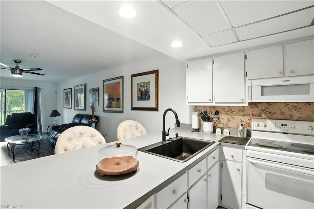 2231 E 5th St , Unit 207, Lehigh Acres, FL 33936 Photo
