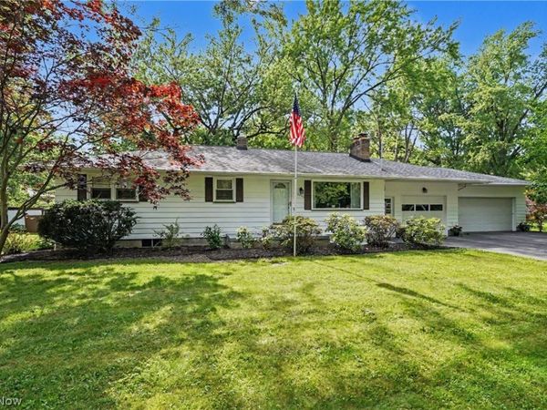 5035 New Road , Youngstown, OH 44515