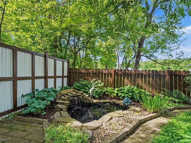 5035 New Road , Youngstown, OH 44515 Photo 38
