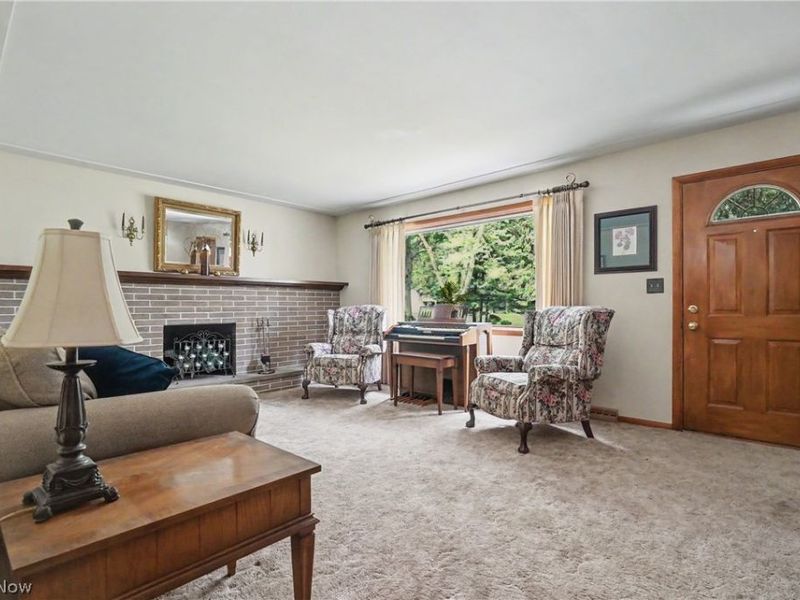 5035 New Road , Youngstown, OH 44515 Photo 4