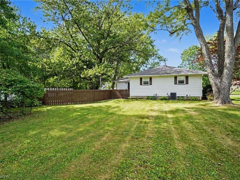 5035 New Road , Youngstown, OH 44515 Photo 44