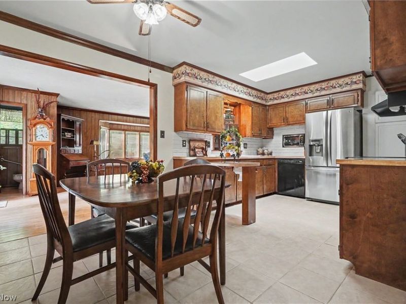 5035 New Road , Youngstown, OH 44515 Photo 6