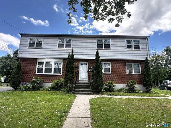 88 Elizabeth Ann , Unit #2R, New Haven, CT 06512