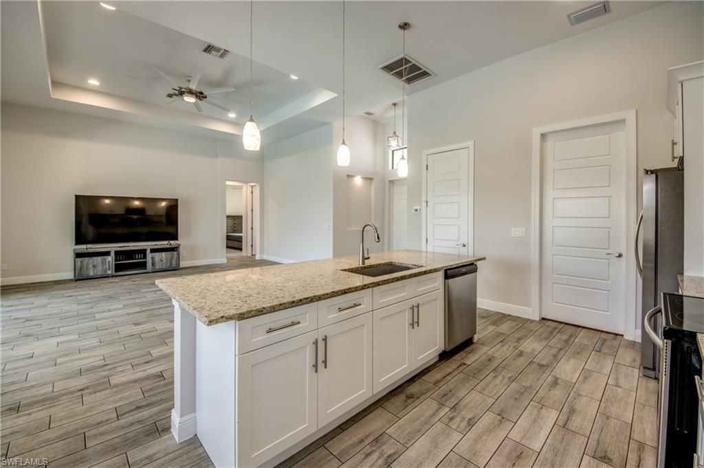 203 SW 14th Ave, Cape Coral, FL 33991 Photo