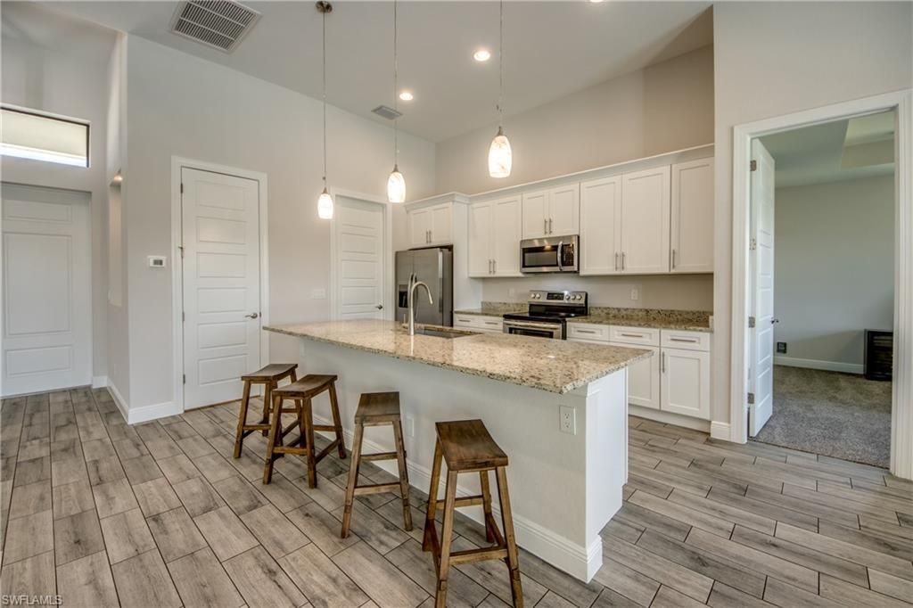 203 SW 14th Ave, Cape Coral, FL 33991 Photo