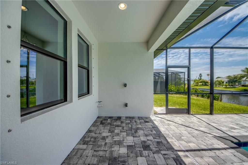 203 SW 14th Ave, Cape Coral, FL 33991 Photo