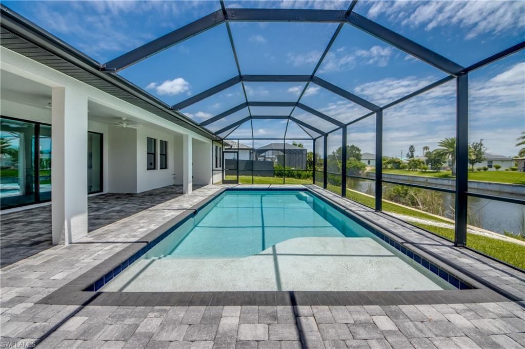 203 SW 14th Ave, Cape Coral, FL 33991 Photo