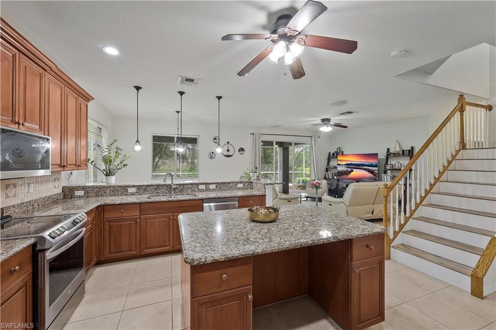 15370 Laguna Hills Dr , Fort Myers, FL 33908 Photo