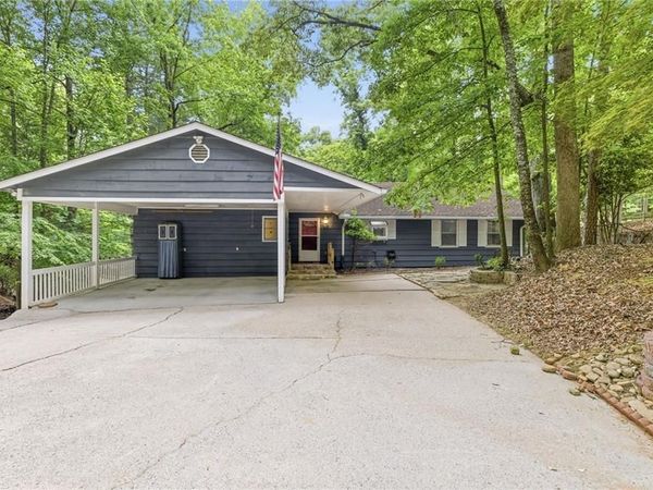 7755 Kings Point Drive , Cumming, GA 30041
