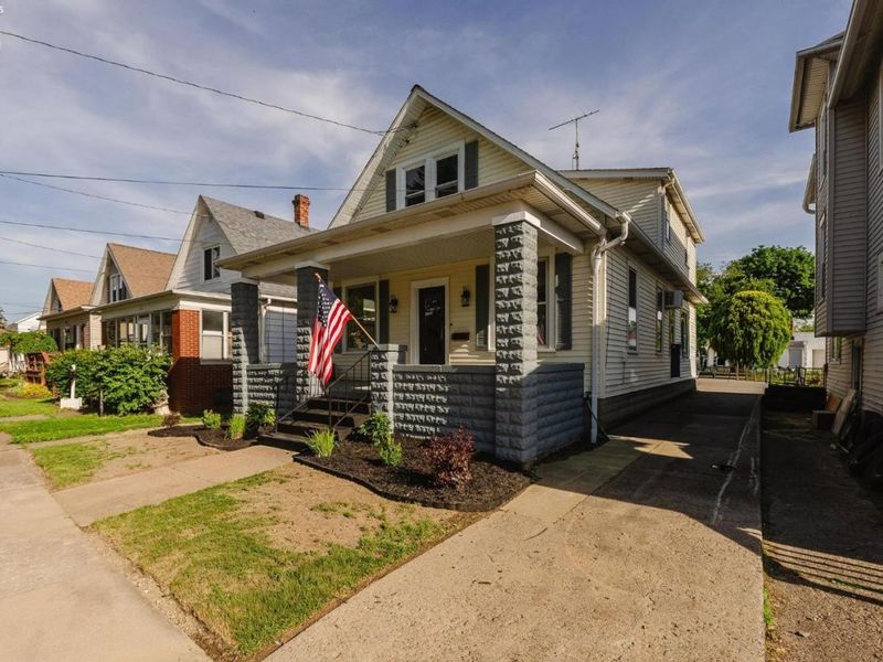 1316 W Osborne Street, Sandusky, OH 44870 Photo 2