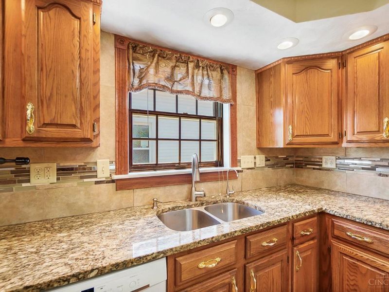 2730 Wayland Avenue, Dayton, OH 45420 Photo 13