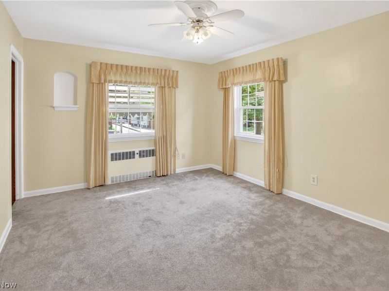 56 N Highland Avenue, Akron, OH 44303 Photo 16