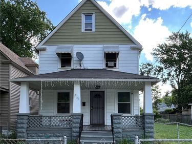 2135 W 96th Street, Cleveland, OH 44102