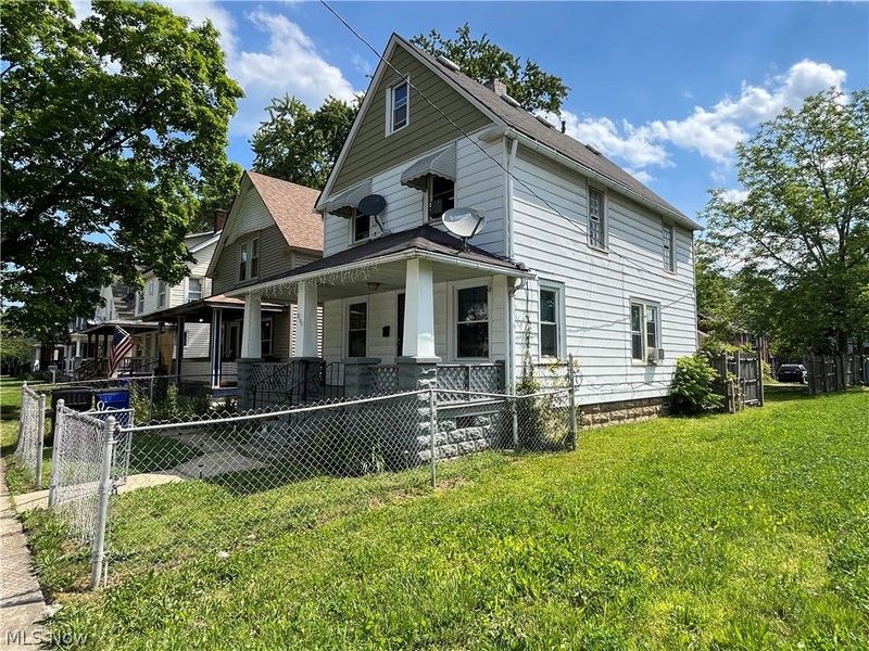 2135 W 96th Street , Cleveland, OH 44102 Photo 3