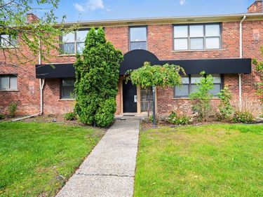 25749 Woodward Avenue, Unit 105, Royal Oak, MI 48067