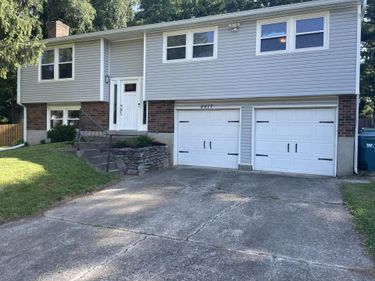 4417 Sussex Court, Louisville, KY 40241