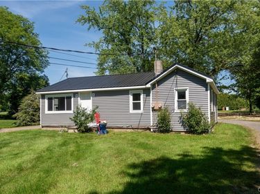 7604-7610 Van Buren Road, Unit 7604, Baldwinsville, NY 13027
