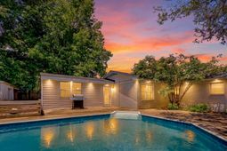 309 Logan Drive photo 4