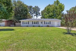 309 Logan Drive photo 4