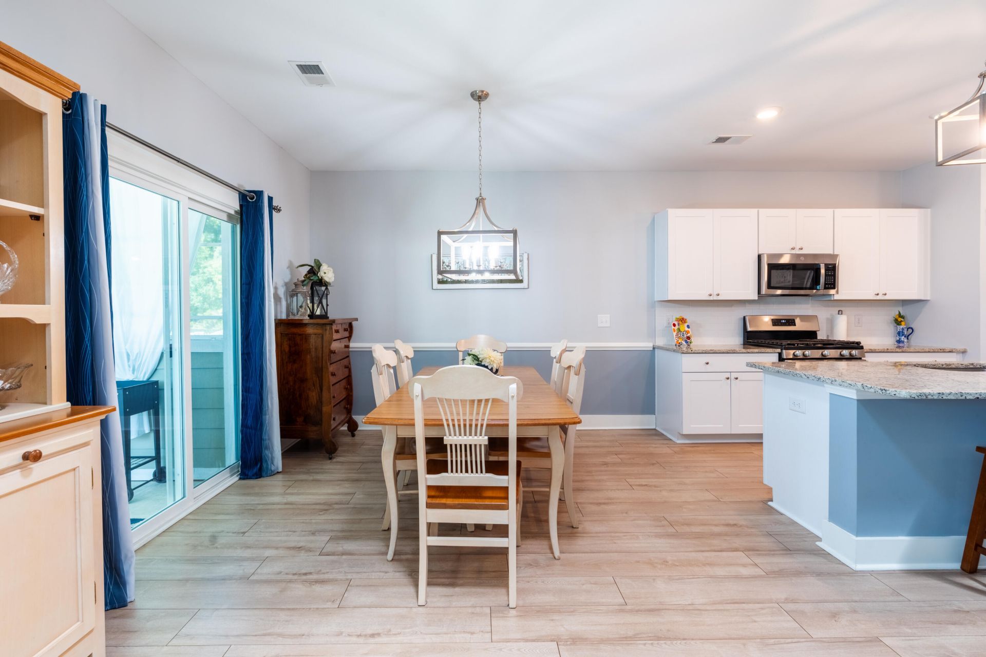 141 Vistawood Drive Photo 12