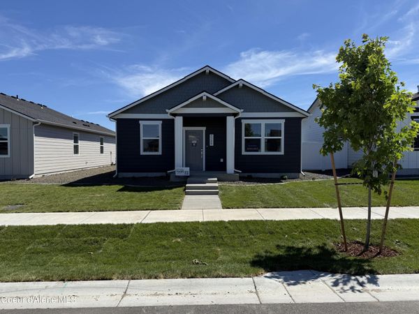 5320 E Aquila Ave, Post Falls, ID 83854