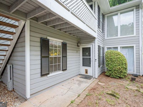 1603 Vicksburg Place, Sandy Springs, GA 30350