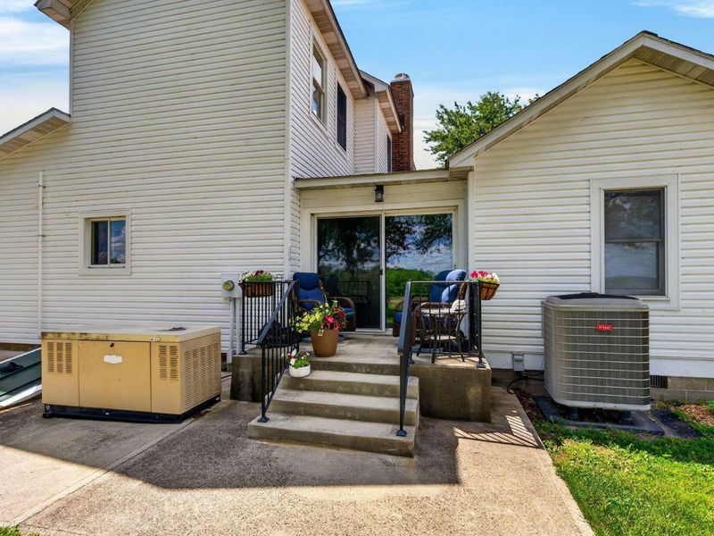 4895 Lancaster Circleville Road SW, Lancaster, OH 43130 Photo 11