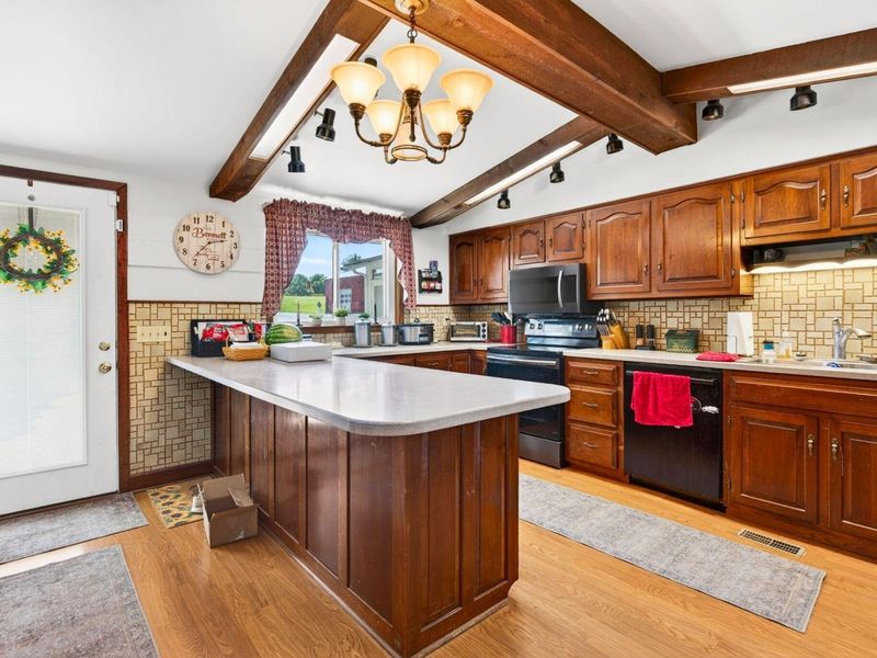 4895 Lancaster Circleville Road SW, Lancaster, OH 43130 Photo 34