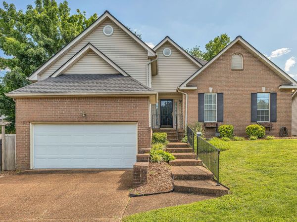 6053 Bradford Hills Dr , Nashville, TN 37211