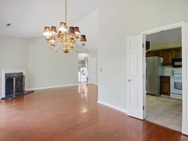 6 Devon Court, Fairfield, OH 45014 Photo 4
