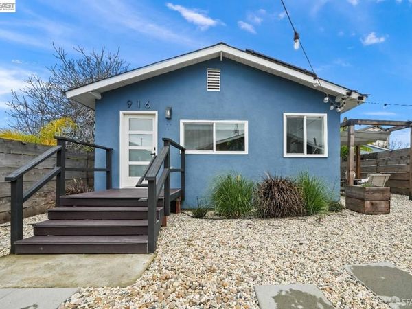 916 44th Street, Oakland, CA 94608