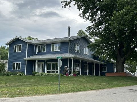 Main Photo
