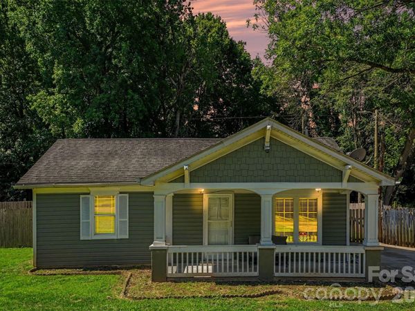 1101 Choyce Avenue , Charlotte, NC 28217