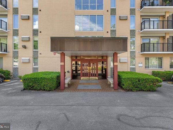 200 HIGHLAND AVENUE AVENUE , Unit 611, STATE COLLEGE, PA 16801