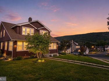 930 3RD STREET, PALMERTON, PA 18071