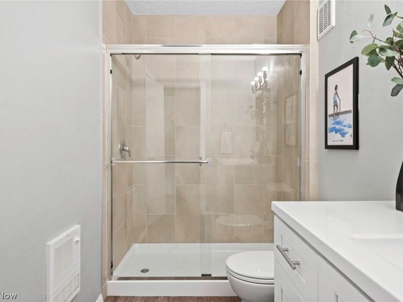10524 Clifton Boulevard , Unit 201, Cleveland, OH 44102 Photo 10