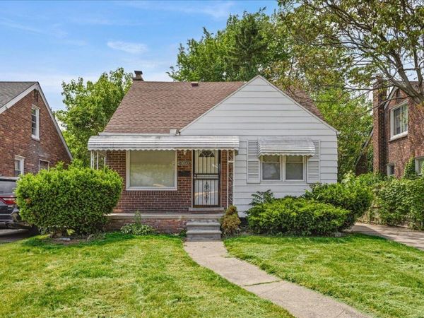 19549 Barlow Street, Detroit, MI 48205