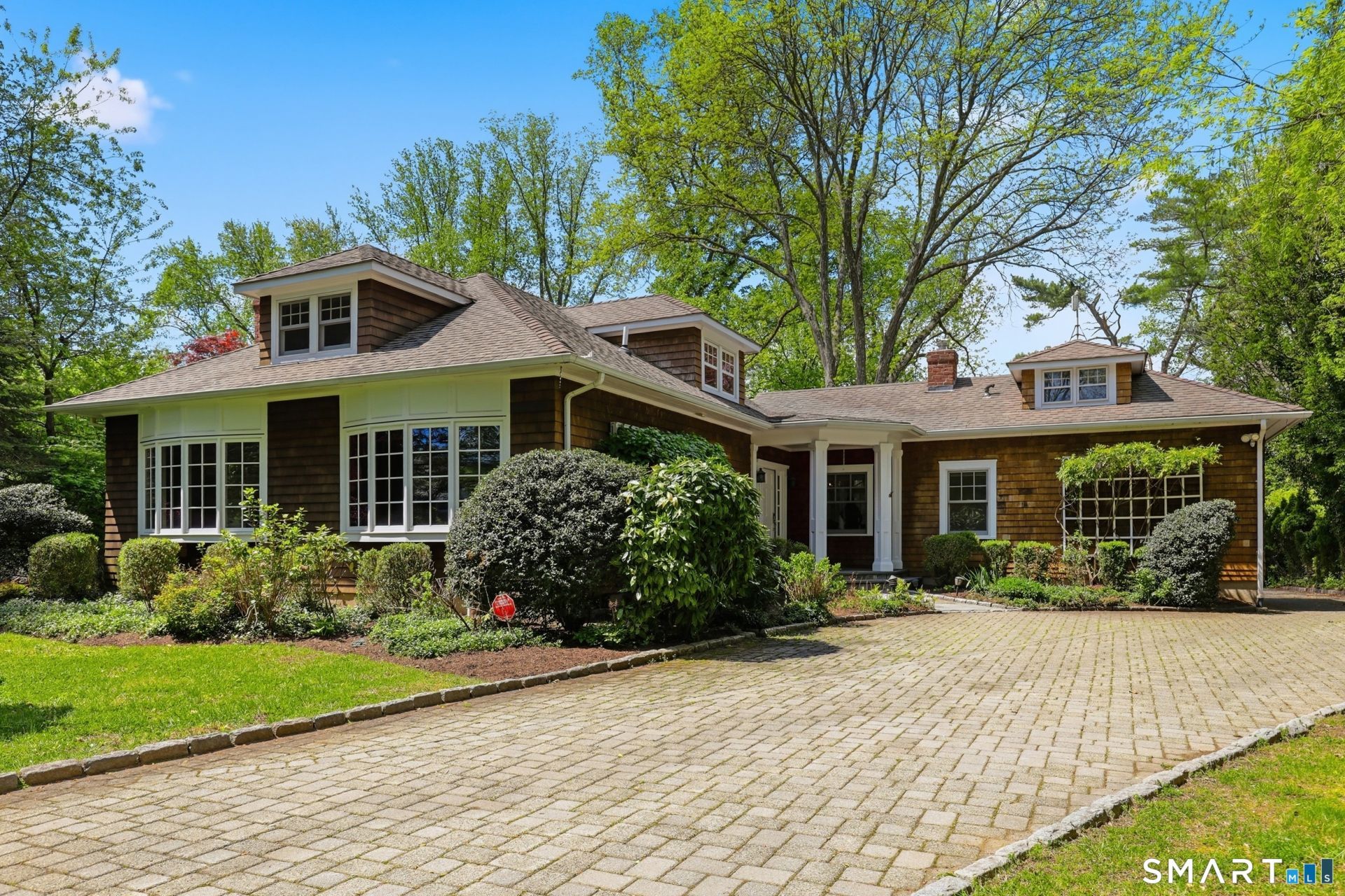 21 Nearwater, Darien, CT 06820 Main Photo