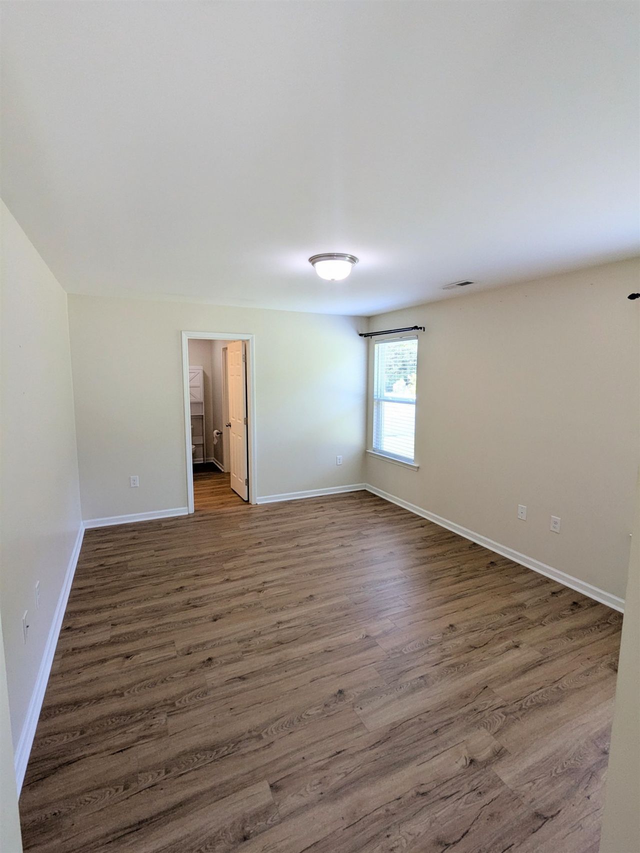 1328 Valor Rd.  Photo 16