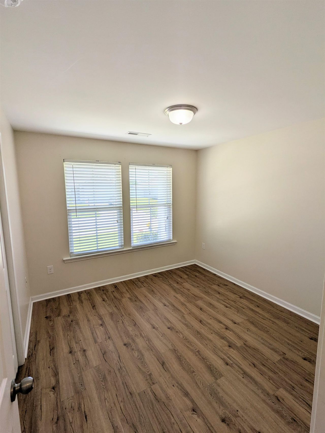 1328 Valor Rd.  Photo 27