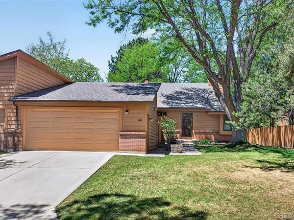 43 S Eagle Circle, Aurora, CO 80012