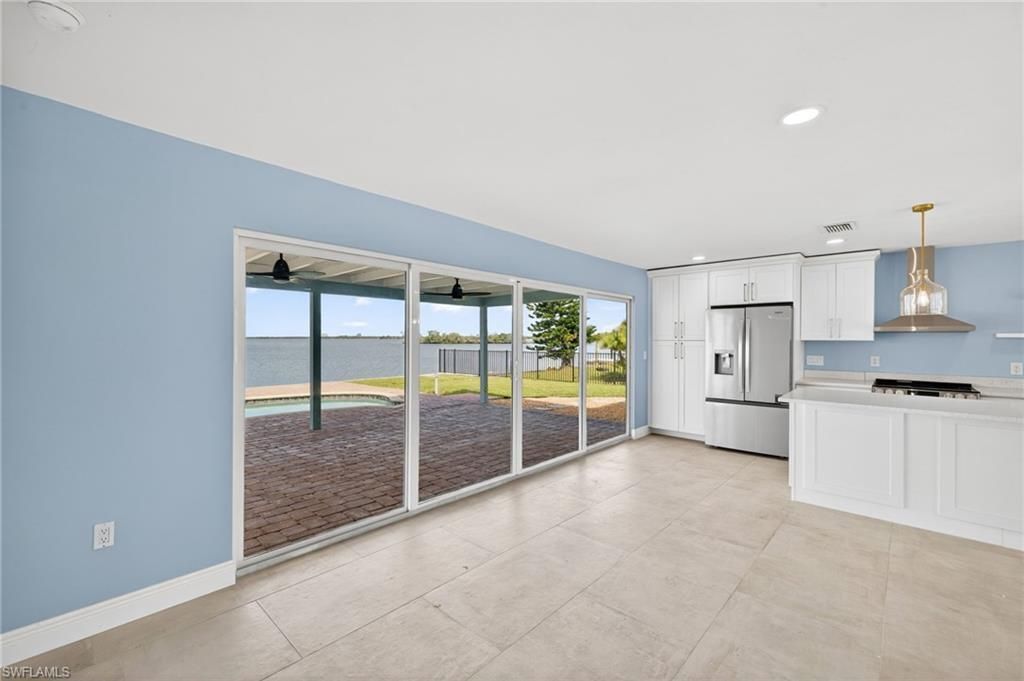 3 Bayview Blvd, Fort Myers Beach, FL 33931 Photo