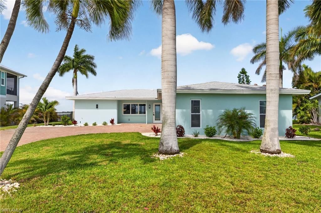3 Bayview Blvd, Fort Myers Beach, FL 33931 Photo