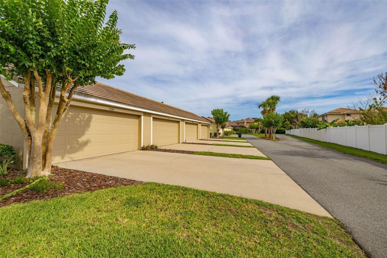 7435 Ripplepointe Way , Windermere, FL 34786 Photo