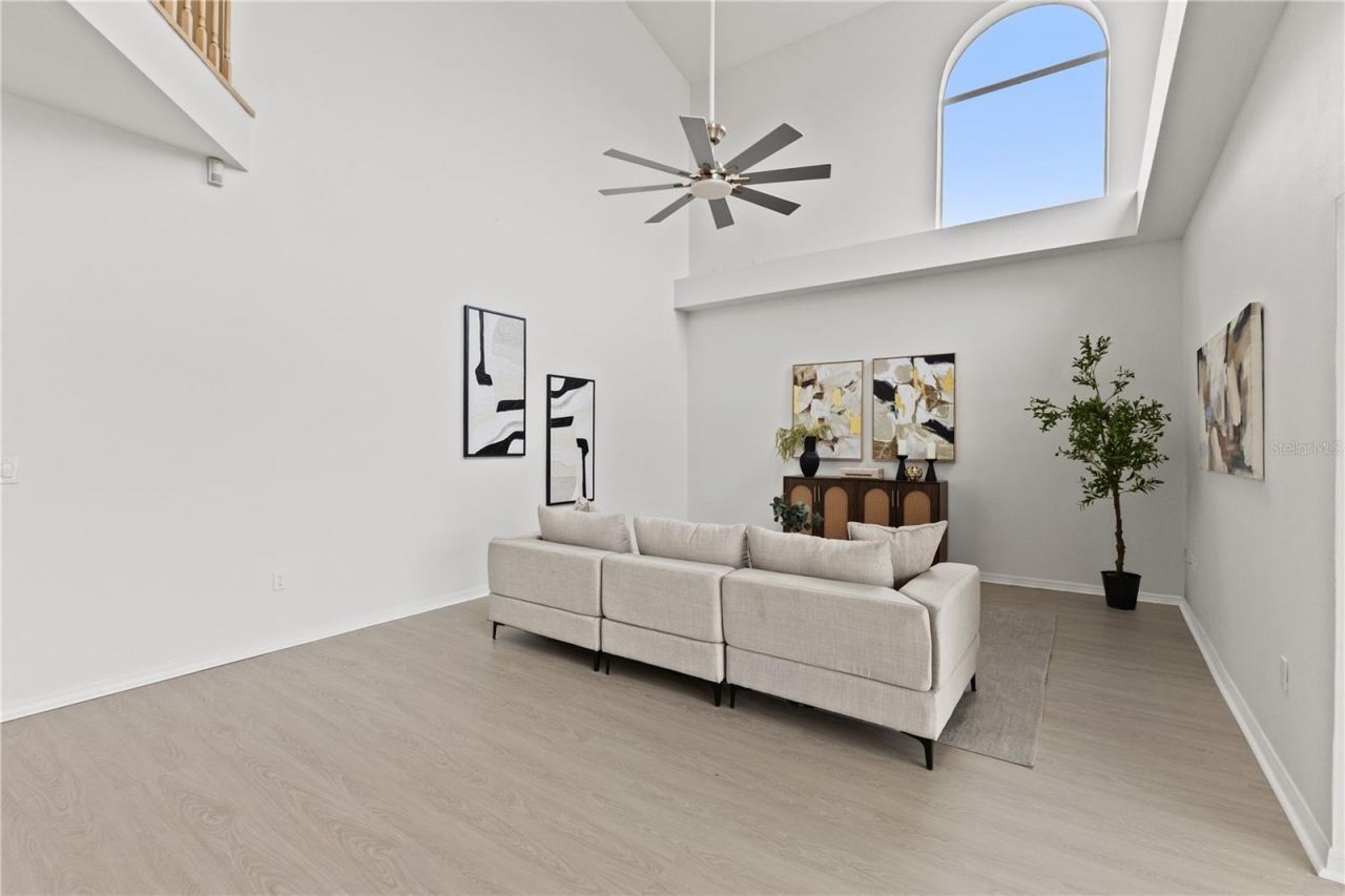 11503 Whispering Hollow Drive, Tampa, FL 33635 Photo