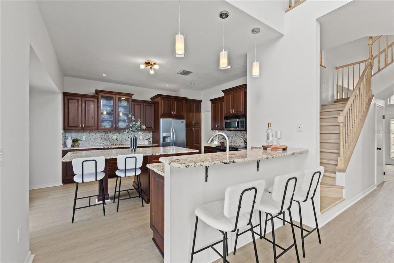 11503 Whispering Hollow Drive, Tampa, FL 33635 Photo