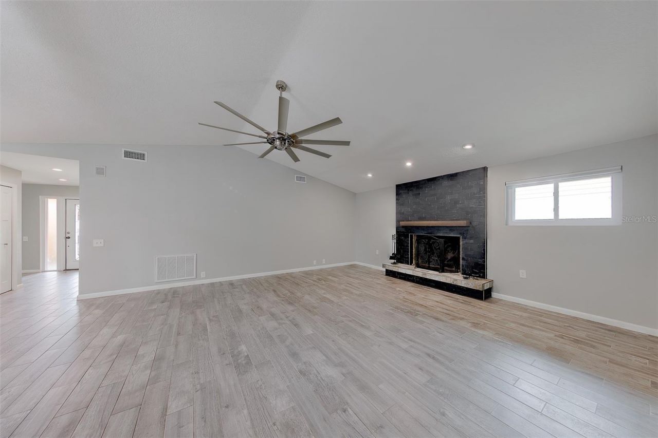 4119 Crosswater Drive , Tampa, FL 33615 Photo