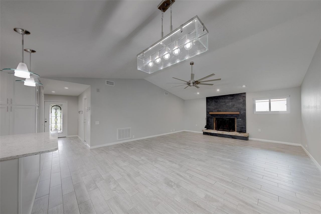 4119 Crosswater Drive , Tampa, FL 33615 Photo