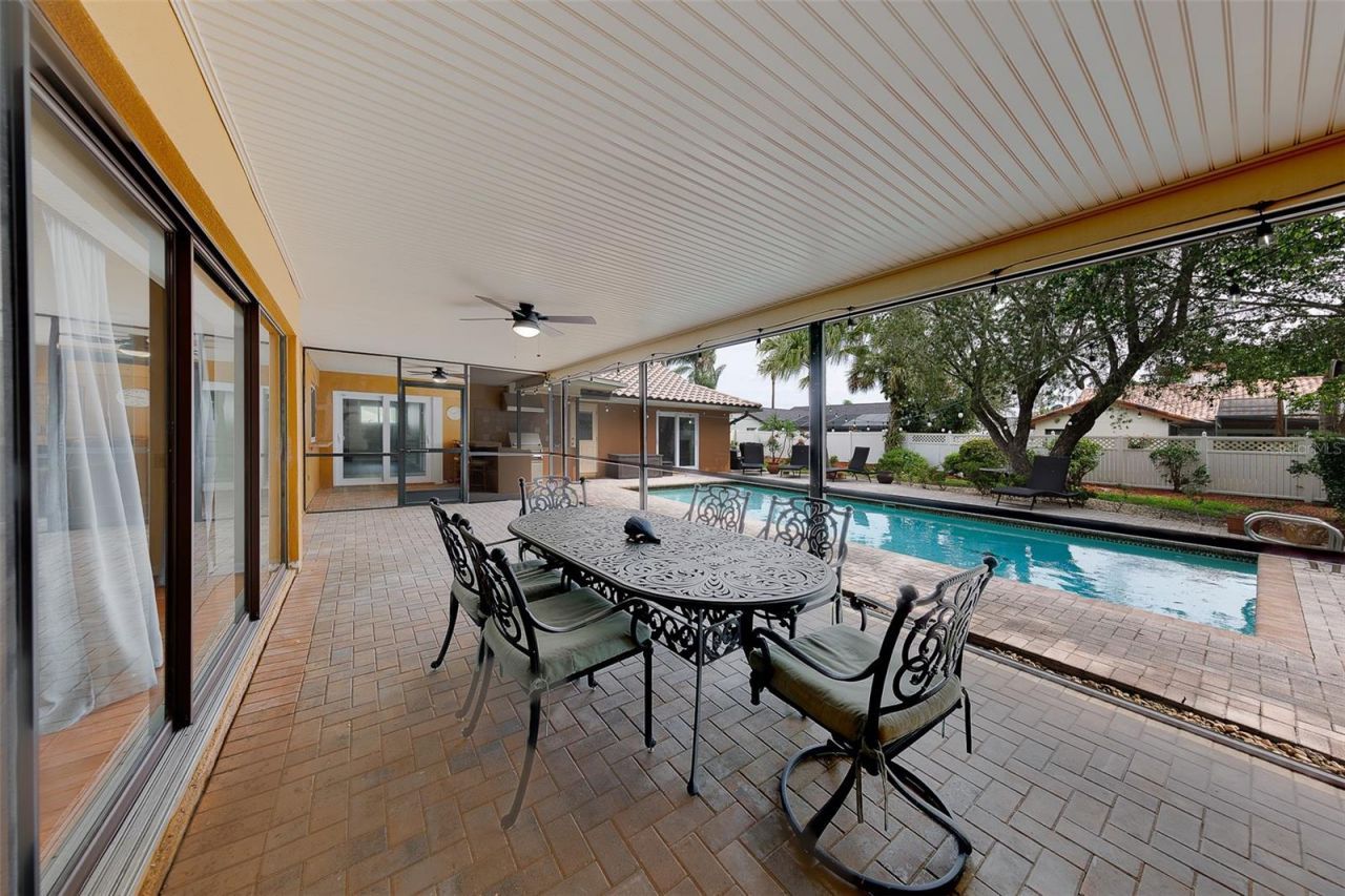 4119 Crosswater Drive , Tampa, FL 33615 Photo